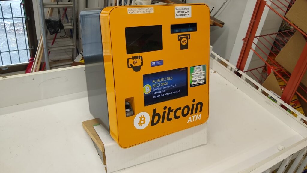 crypto-atm-numbers-drop-by-13.91%-since-december-2022,-over-3,600-went-offline-in-march